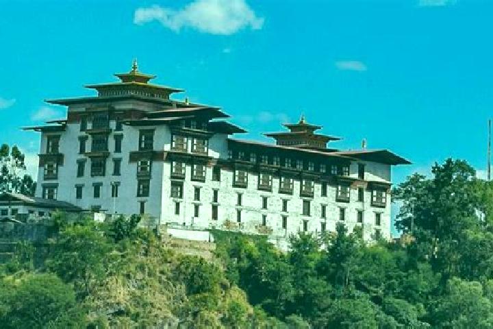 Addison, 29 — Escort in Trashi Yangtse, Bhutan