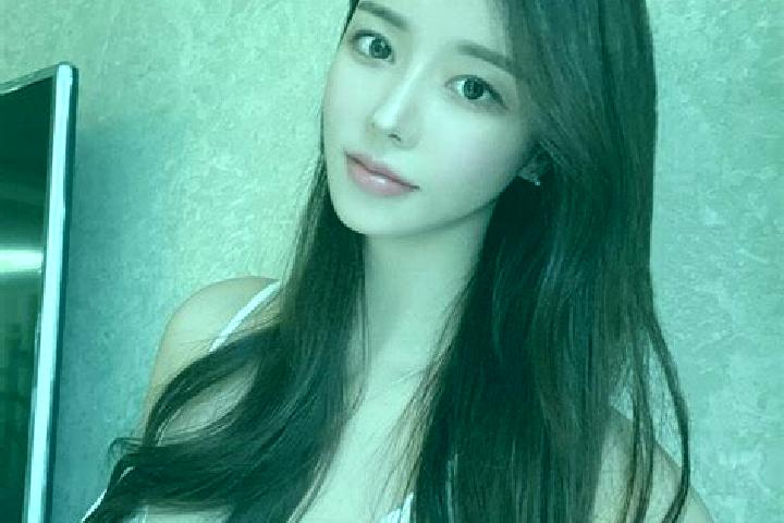 Addison, 29 — Escort in Zhangzhuang, China