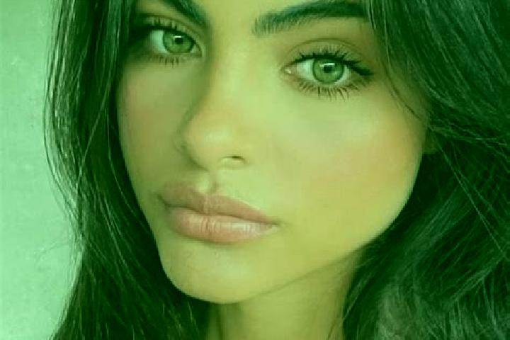 Addison, 30, a brunette green-eyed ebony companion based in Barwadih. Offering Fetish, Striptease, Erotic Massage. Available for incall and outcall, overnigh...