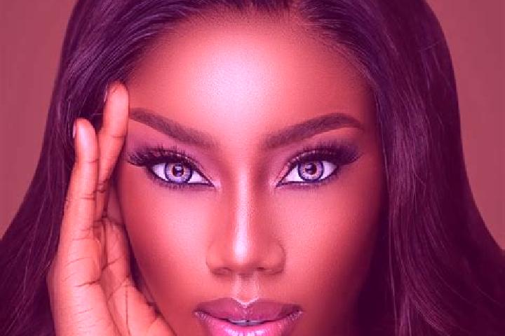 Addison, 30, a chestnut blue-eyed ebony companion based in Jalpilla. Offering Massage, Dinner Date, Deep French Kissing. Available for incall and outcall, da...