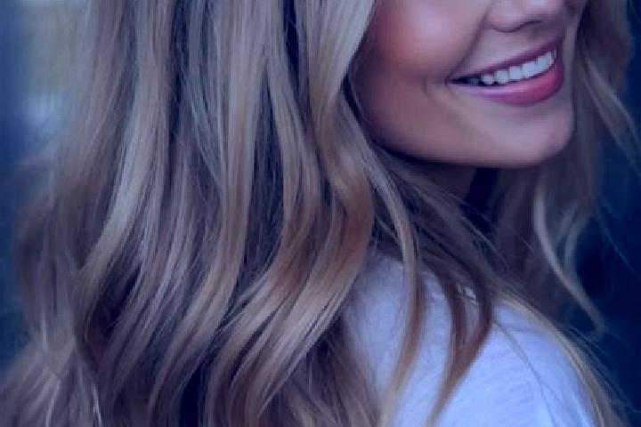 Addison, 30, a dark blonde hazel-eyed mixed companion based in Gouzeaucourt. Offering A-Level, Couples, Girlfriend Experience. Available for incall and outca...