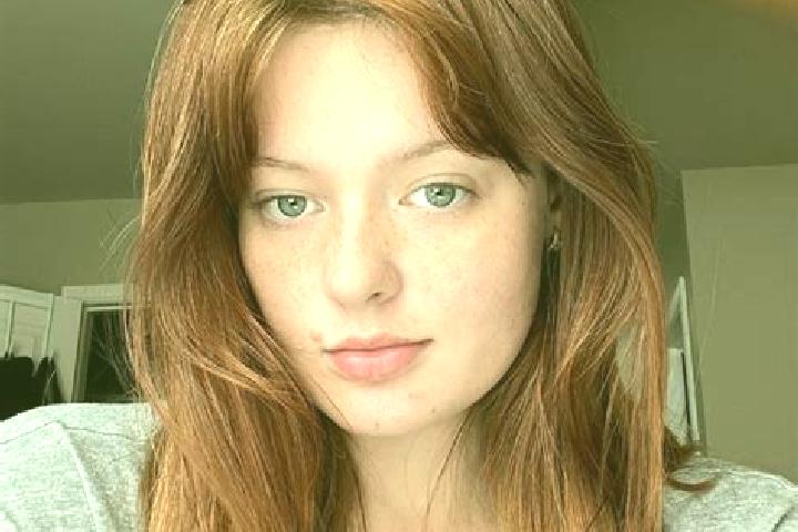 Addison, 30, a red green-eyed mixed companion based in Hartmanice. Offering Roleplay, Prostate Massage, CIM. Available for incall and outcall, day and evenin...
