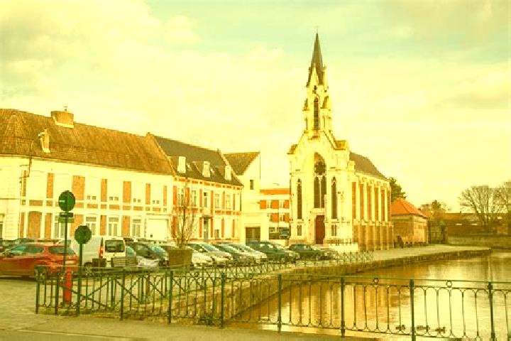 Addison, 30 — Escort in Aire-sur-la-Lys, France