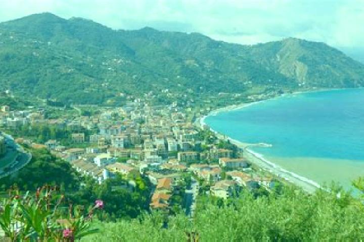 Addison, 30 — Escort in Gioiosa Marea, Italy