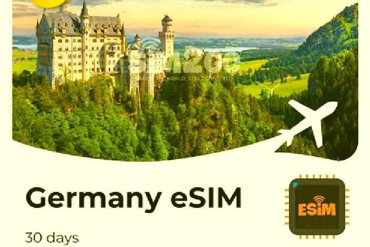 Addison, 30 — Escort in Gschwend, Germany