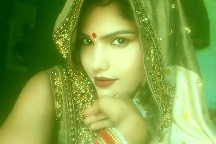 Addison, 30 — Escort in Sikandarabad, India