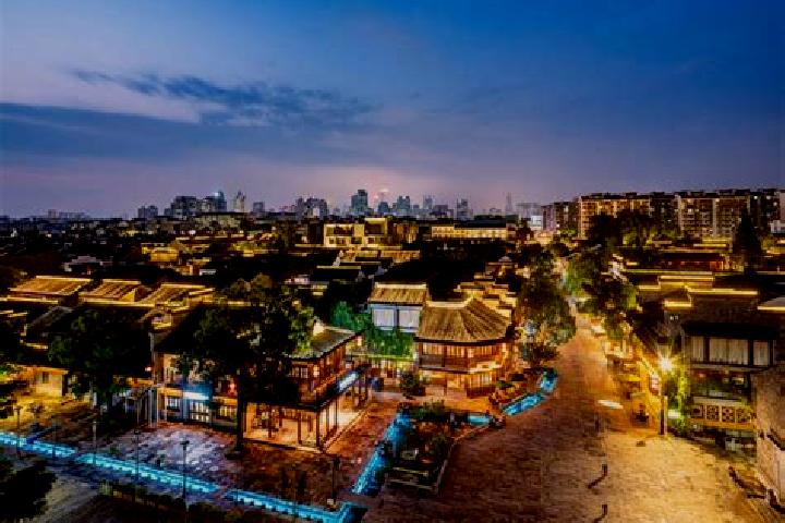 Addison, 30 — Escort in Zhongshanmen, China