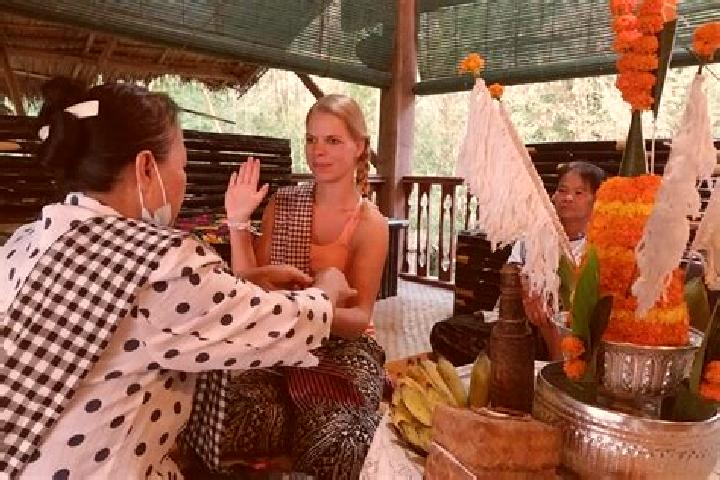 Addison, 31 — Escort in Ban Nasang, Laos