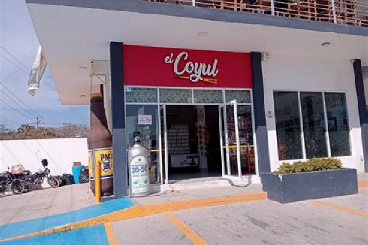 Addison, 31 — Escort in El Coyul, Mexico
