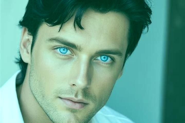 Addison, 32, a red blue-eyed caucasian companion based in Pachi. Offering OWO, Massage, A-Level, Couples. Available for incall and outcall, overnight booking...