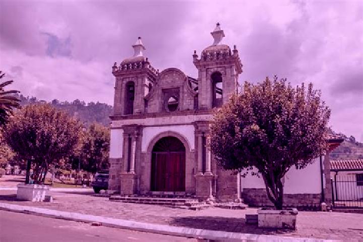 Addison, 32 — Escort in San Bartolome de Pinllo, Ecuador