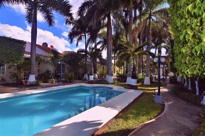 Addison, 33, a auburn grey-eyed caribbean companion based in Alfredo V. Bonfil (Chacampalco). Offering A-Level, Overnight, Couples, Domination. Available for...