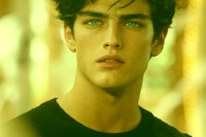Addison, 33, a auburn grey-eyed mediterranean companion based in Lygaria. Offering Prostate Massage, Duos. Available for incall and outcall, overnight bookin...