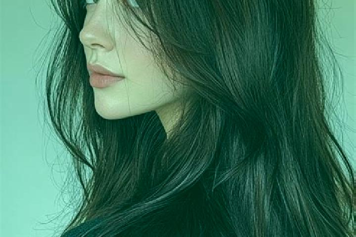 Addison, 33, a auburn hazel-eyed asian companion based in Tokoroa. Offering Massage, OWO, Overnight. Available for incall and outcall, day and evening dates.