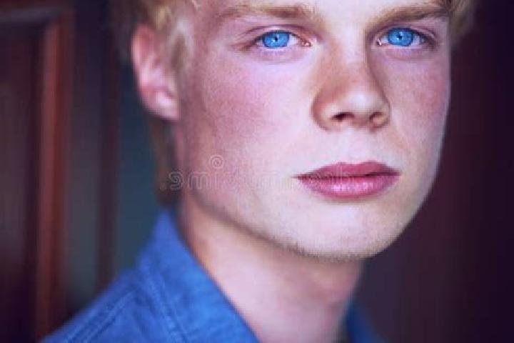 Addison, 33, a blonde blue-eyed caucasian companion based in Potoci. Offering Couples, Prostate Massage, Fetish, 69. Available for incall and outcall, overni...