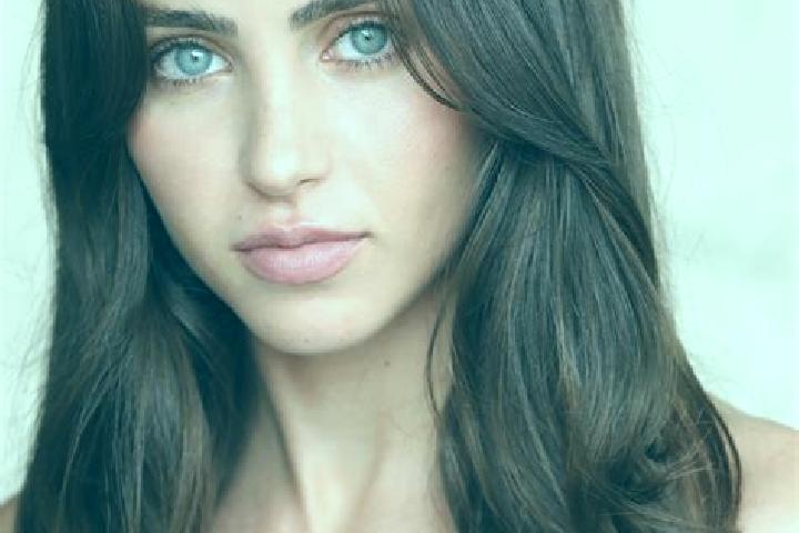 Addison, 33, a brunette brown-eyed latina companion based in Boos. Offering Travel Companion, Domination, OWO, Party Girl, Striptease. Available for incall a...