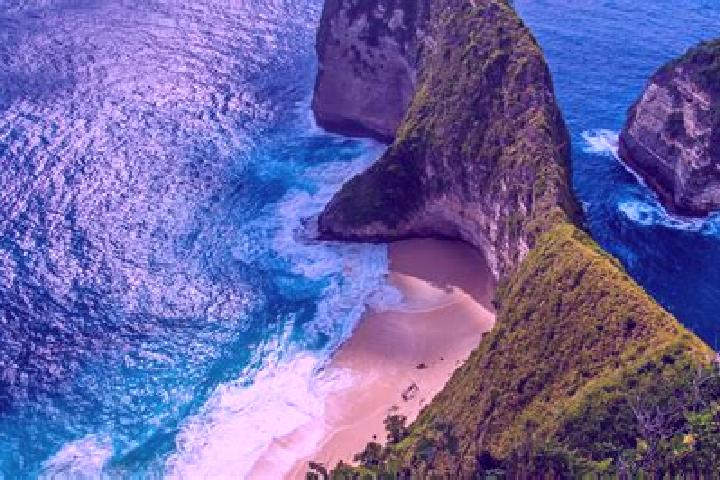 Addison, 33 — Escort in Klumbu, Indonesia