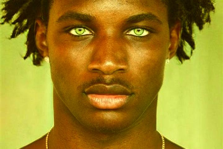 Addison, 34, a black green-eyed mixed companion based in Botupora. Offering CIM, Couples, Tantra. Available for incall and outcall, day and evening dates.