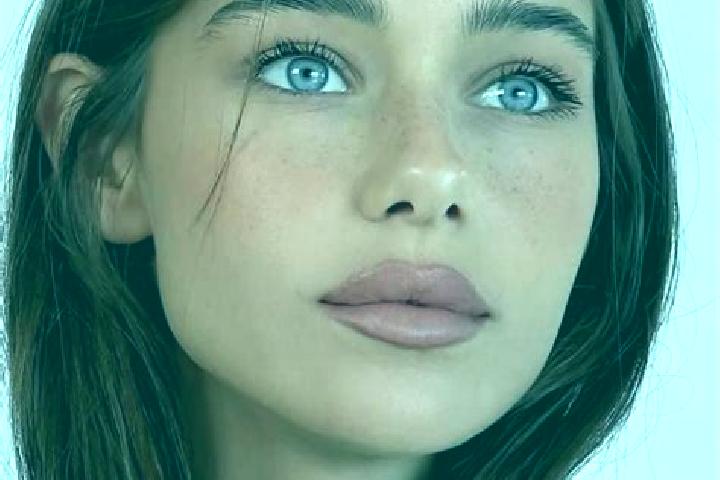 Addison, 34, a brunette brown-eyed mixed companion based in El Sifon. Offering Overnight, Tantra, 69, OWO. Available for incall and outcall, overnight bookin...