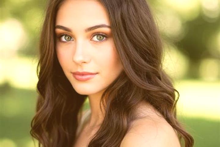 Addison, 34, a brunette hazel-eyed mixed companion based in San Francisco Pujiltic. Offering Massage, 69, A-Level, GFE. Available for incall and outcall, ove...
