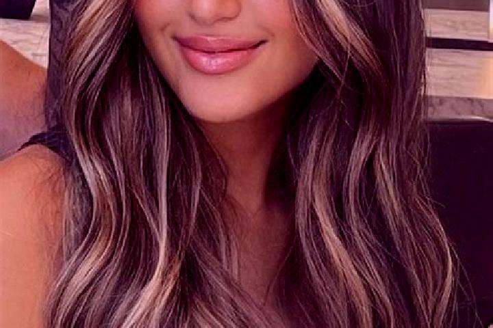 Addison, 34, a dark blonde brown-eyed middle eastern companion based in Soheit-Tinlot. Offering Fetish, Girlfriend Experience, Erotic Massage, Couples. Avail...