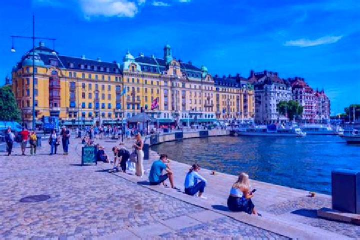 Addison, 34 — Escort in OErsundsbro, Sweden
