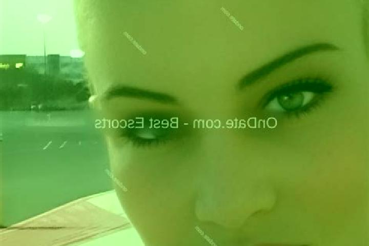 Addison, 34 — Escort in Whiteland, United States
