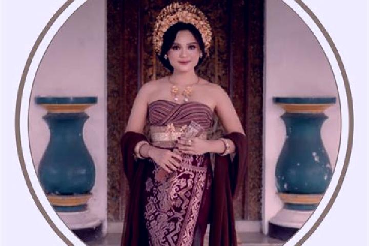 Addison, 35 — Escort in Banjar Batuaji Kaja, Indonesia