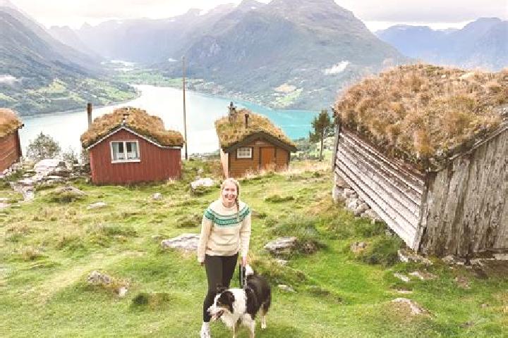 Addison, 35 — Escort in Slevik, Norway