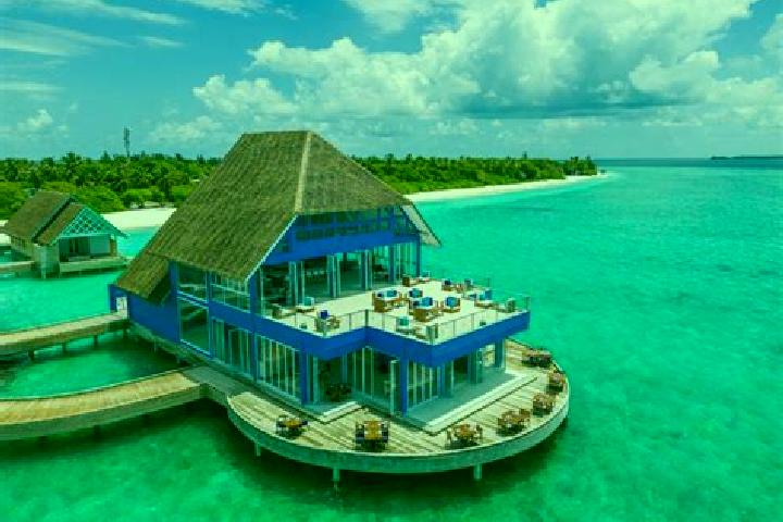 Addison, 35 — Escort in Un goofaaru, Maldives