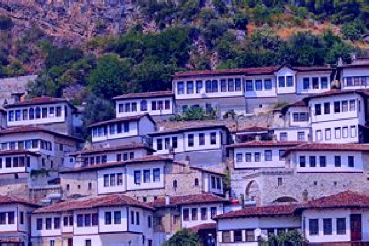 Addison, 35 — Escort in Veleshnje, Albania