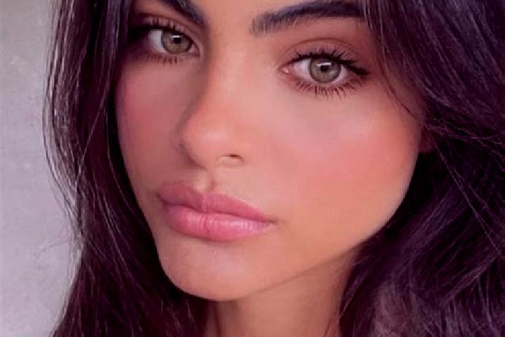 Addison, 36, a black dark-eyed middle eastern companion based in Davisboro. Offering Domination, Striptease, Massage, A-Level. Available for incall and outca...