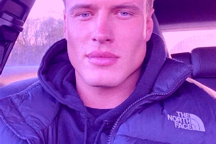 Addison, 36, a black dark-eyed slavic companion based in Binika. Offering Couples, Tantra, CIM, Deep French Kissing, Dinner Date. Available for incall and ou...