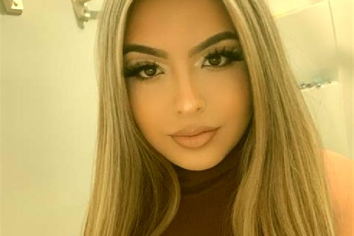 Addison, 36, a blonde brown-eyed latina companion based in Alacabuek. Offering Massage, Overnight, Dinner Date, GFE. Available for incall and outcall, day an...
