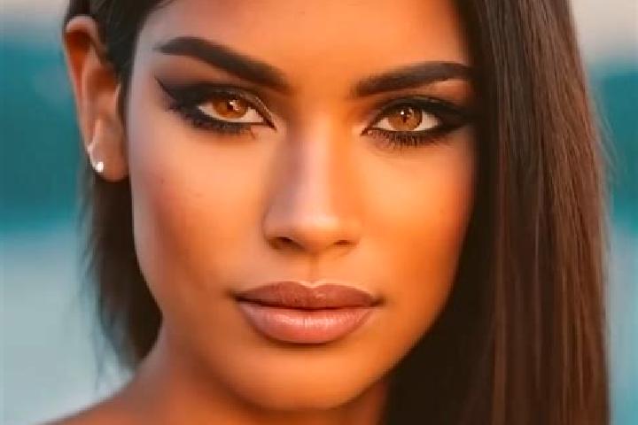 Addison, 36, a chestnut hazel-eyed latina companion based in Anibare. Offering Couples, Fetish, Overnight. Available for incall and outcall, overnight bookin...