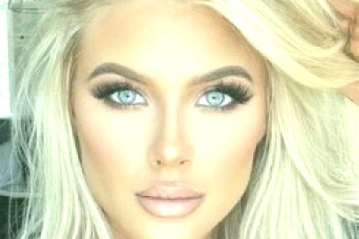 Addison, 36, a platinum blonde amber-eyed ebony companion based in Kvivik. Offering Girlfriend Experience, Party Girl, BDSM. Available for incall and outcall...