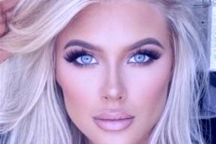 Addison, 36, a platinum blonde brown-eyed middle eastern companion based in Dumaguil. Offering BDSM, Couples, Deep French Kissing, Girlfriend Experience, 69....