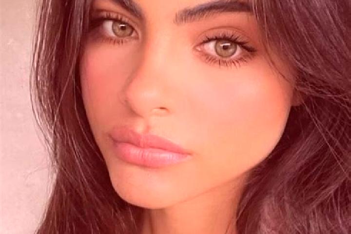 Addison, 36, a red dark-eyed indian companion based in Ljungbyhed. Offering Erotic Massage, Domination, Duos. Available for incall and outcall, overnight boo...