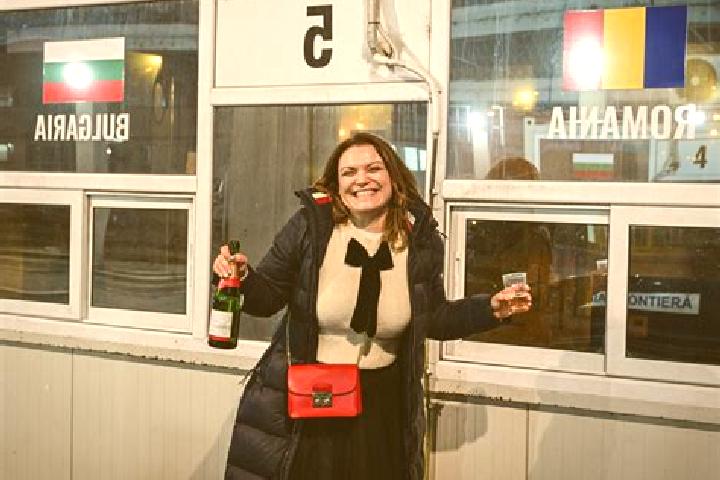 Addison, 36 — Escort in Buhalnita, Romania