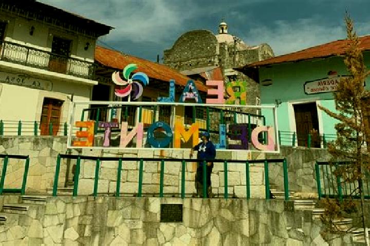Addison, 36 — Escort in Santa Maria del Monte, Mexico