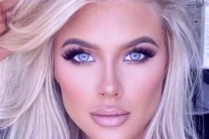 Addison, 37, a platinum blonde dark-eyed middle eastern companion based in Baltar. Offering Striptease, OWO, Roleplay. Available for incall and outcall, day ...