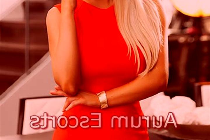 Addison, 37, a red dark-eyed caribbean companion based in Montchevrier. Offering Deep French Kissing, Dinner Date, Striptease. Available for incall and outca...