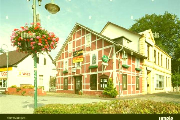 Addison, 37 — Escort in Osterholz-Scharmbeck, Germany