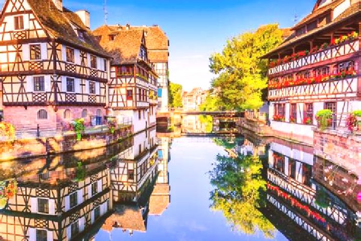 Addison, 37 — Escort in Poullaouen, France
