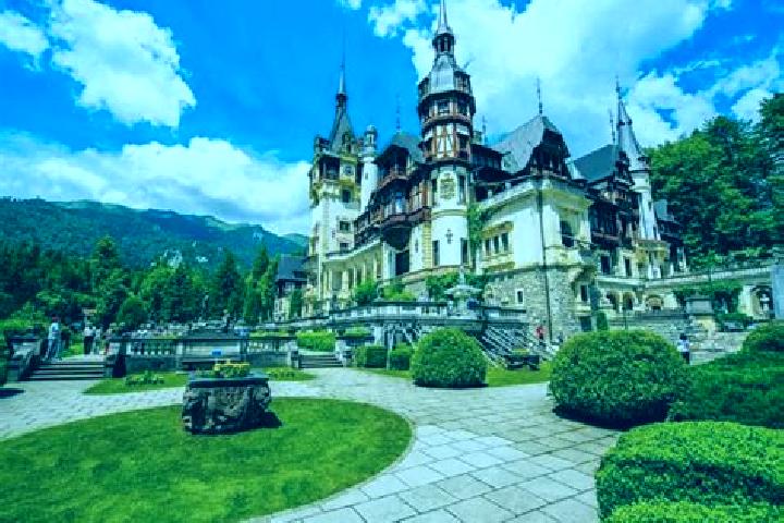 Addison, 37 — Escort in Sinaia, Romania