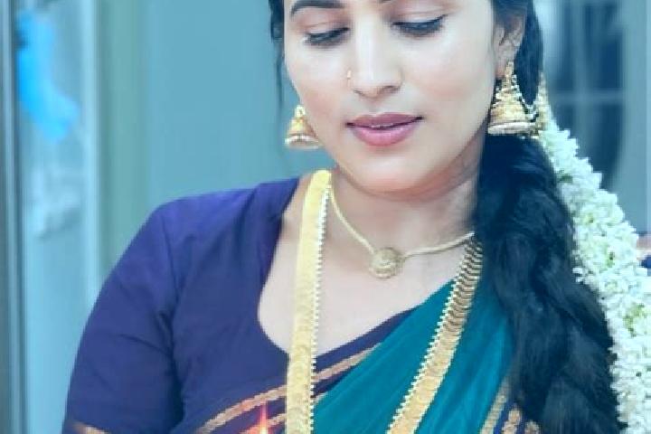 Addison, 37 — Escort in Vadanakallu, Chad