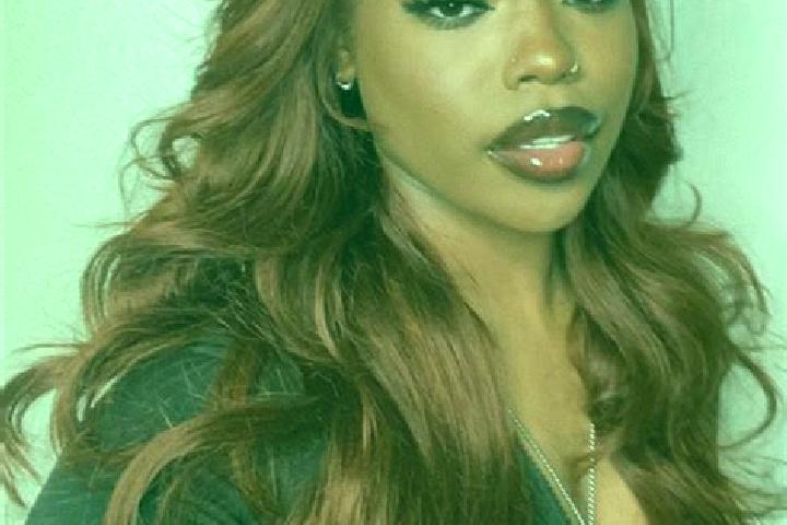 Addison, 38, a auburn amber-eyed ebony companion based in Kragbron. Offering 69, Erotic Massage, Striptease, OWO. Available for incall and outcall, day and e...