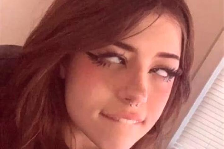 Addison, 38, a brunette dark-eyed caribbean companion based in Gaobeijie. Offering GFE, Roleplay, OWO. Available for incall and outcall, day and evening dates.