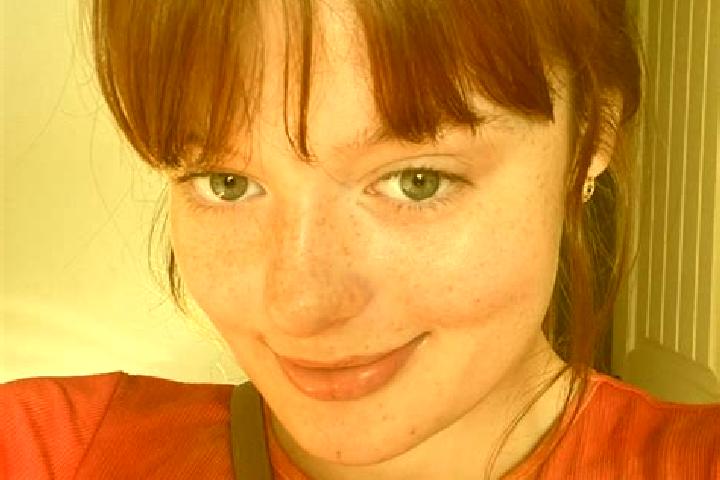 Addison, 38, a red grey-eyed european companion based in Domnitz. Offering Striptease, Prostate Massage, Deep French Kissing, Party Girl. Available for incal...