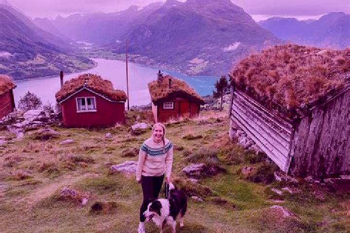 Addison, 38 — Escort in Vikevag, Norway